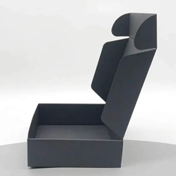 Black Mailer Box